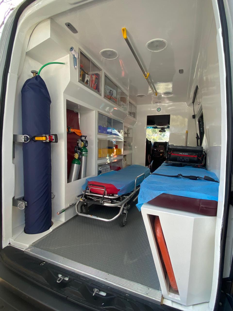 Interior de ambulancia